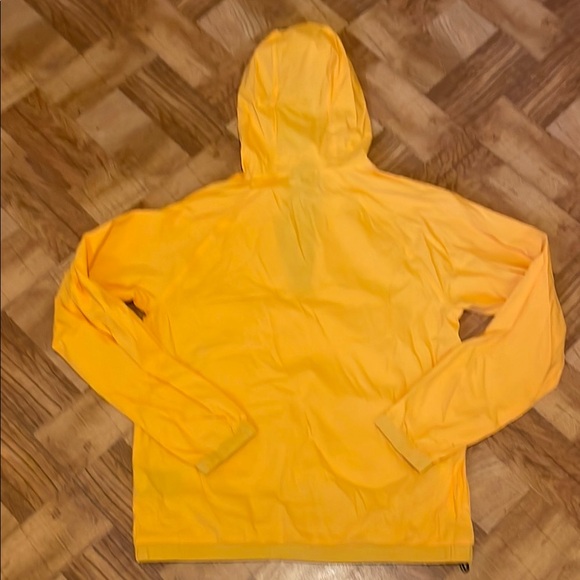 New* North Face Hooded Jacket with Front Pocket - Picture 3 of 4